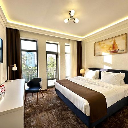 Garnet Mir Hotel Tashkent Esterno foto